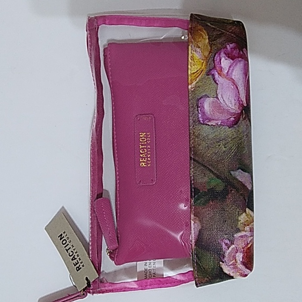 Reaction Kenneth Cole 2 Piece Cosmetic Bags